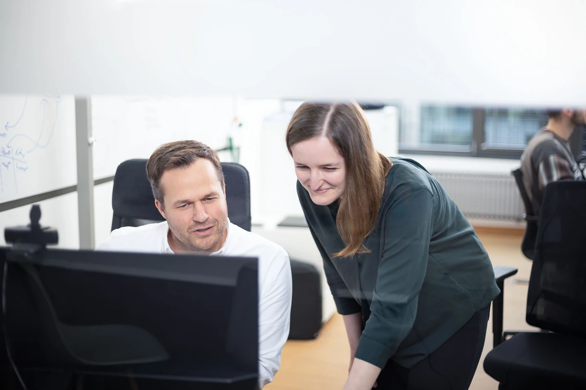 Heringer Office 10 Kopie Web